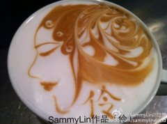 SammyLin咖啡拉花作品：伶人歌楚悽