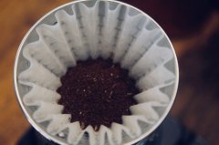 煮咖啡時，水跟咖啡粉的比例 咖啡粉的研磨方式對風味的影響